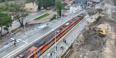 Trwa przebudowa stacji Ostróda. Można już korzystać z nowych peronów [ZDJĘCIA]