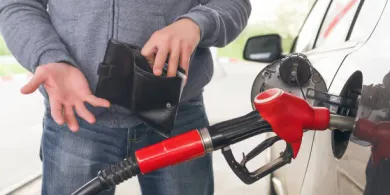 Benzyna po 11,61 zł/l, LPG 7,81 zł/l... Tankowanie jak luksus. ETS-2 uderzy w portfele!