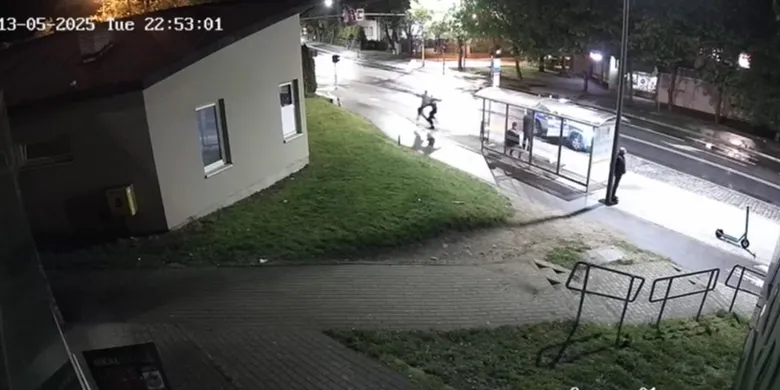 Przystanek "Zgon". Interwencja policji na ul. Jagiellońskiej w Olsztynie [WIDEO]