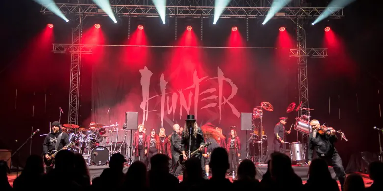 Za nami jubileuszowy koncert zespołu Hunter. Muzycy wraz z fanami świętowali 40-lecie istnienia formacji [ZDJĘCIA]