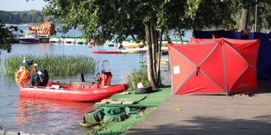 Tragedia nad jeziorem Ukiel. Z wody wyłowiono ciało mężczyzny