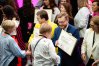 Dariusz Standerski, wiceminister Cyfryzacji i Katarzyna Lubnauer, minister edukacji podczas wręczania dympomów Rankingu Szkół Zwolnieni z Teorii