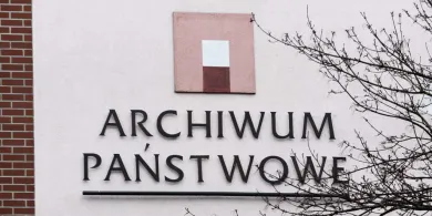 Zbliża się Międzynarodowy Dzień Archiwów. „To wyjątkowa okazja, by zajrzeć za kulisy naszej codziennej pracy”. Co przygotowała olsztyńska instytucja? [PROGRAM]