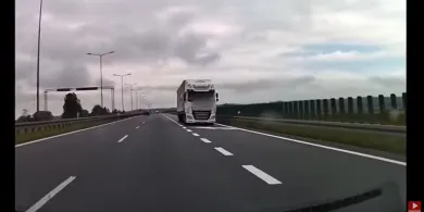 65-latek jechał pod prąd ekspresową siódemką między Elblągiem a Pasłękiem [WIDEO]