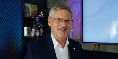 Artykuł: Janusz Cichoń (KO): "35 ustaw jest już w tej chwili w sejmie, 350 jest "w obróbce" i 150 jest w trakcie dyskusji społecznych" [WIDEO]