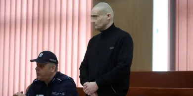 Olsztyn. 39-latek ruszył na ojca z nożem, teraz przeprasza. Sąd zdecydował ws. Łukasza I.