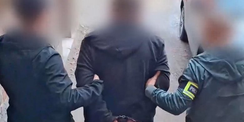 Policjanci z Olsztyna rozbili grupę sprzedającą podróbki perfum