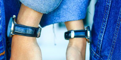 Artykuł: Zegarki unisex – modne modele dla niej i dla niego