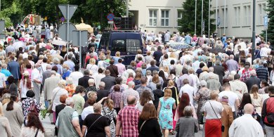 Artykuł: Boże Ciało w Olsztynie. Wierni tradycyjnie wyjdą na ulice [TRASY, PROGRAM]