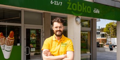 Artykuł: Sklep sezonowy Żabki – dodatkowa szansa na rozwój dla aktywnych franczyzobiorców