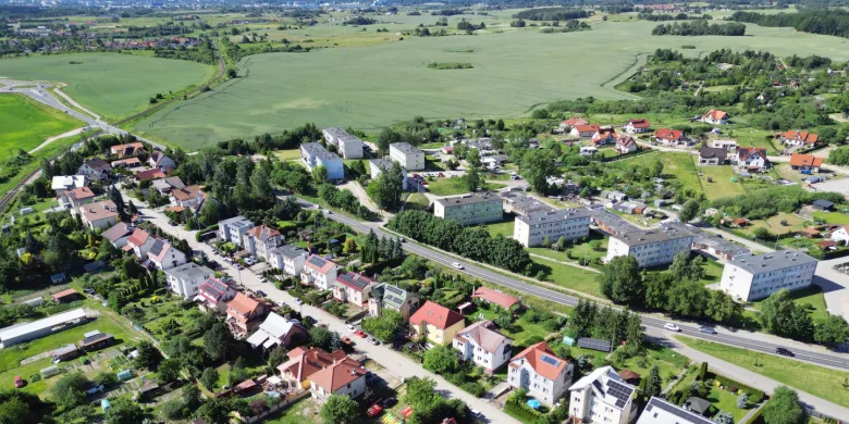 Wieś z bogatą historią i tajemnicami, którymi żyła Polska. Z czego słyną Klewki? [ZDJĘCIA]