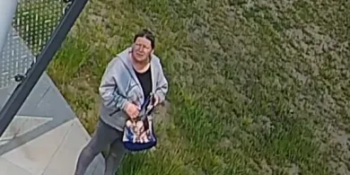 Olsztyn. Myślała i wymyśliła. Policja szuka kobiety, którą zainteresował cudzy rower [WIDEO]