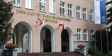 Artykuł: Zainteresowanie UWM-em rośnie. Jeden kierunek tradycyjnie zrobił furorę