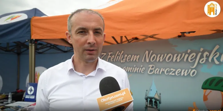 Barczewo partnerem Rodzinnego Pikniku Lotniczego w Gryźlinach. Burmistrz G. Matłoka o promocji i owocnej współpracy ze Stawigudą [WIDEO]