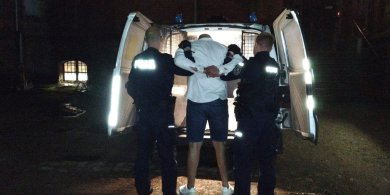 Artykuł: Mefedroniarz wpadł na olsztyńskiej starówce