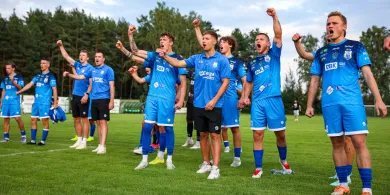 Stomil nie dał szans GKS-owi Stawiguda. Wysoka wygrana na rozpoczęcie sezonu w IV lidze [ZDJĘCIA, WIDEO]