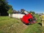 Na DK51 w gminie Dywity kierujący ciężarówką wjechał do rowu