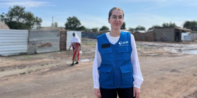 Artykuł: Kryzys humanitarny, o którym świat milczy. Działdowianka, Aleksandra Czyrko z PAH opowiada o Sudanie Południowym