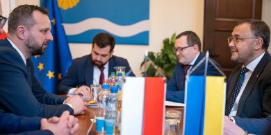 Artykuł: Olsztyn dołącza do międzynarodowej akcji pomocy Ukrainie. Chodzi o wsparcie rannych z frontu