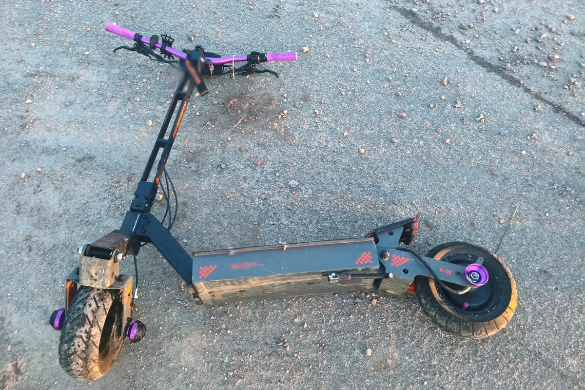 Olsztyn. Wypadek dwóch nastolatek na hulajnodze. 18-latka w szpitalu