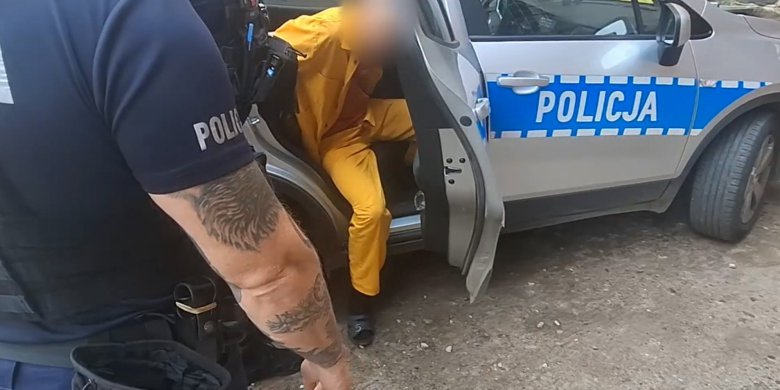 Gmina Olsztynek. Groźby, pobicie i kradzież w nocy. Dwóch znajomych za kratkami