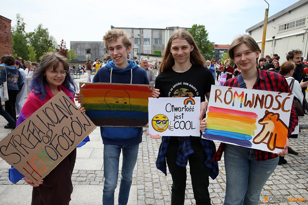 Olsztyński MOK wśród nominowanych za działania na rzecz osób LGBT+. „Kolorowe ptaki zawsze mogą na nas liczyć”