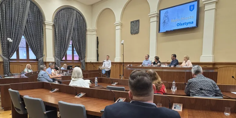 "Farsa" czy początek zmian? Pierwsze spotkanie radnych z mieszkańcami Olsztyna za nami