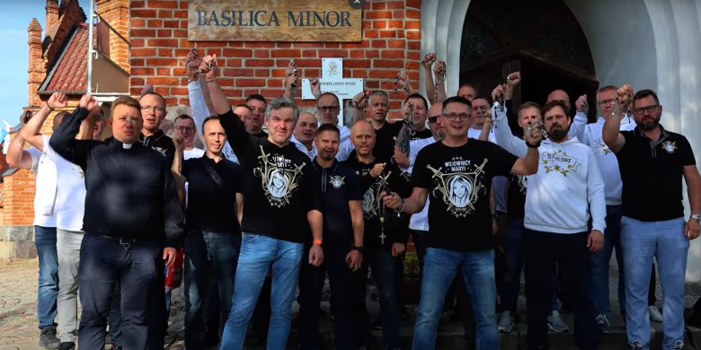 Modlitwa, męstwo i wspólnota. Wojownicy Maryi zachęcają do spotkania w Gietrzwałdzie. „Rozpocznij ten rok u Matki” [PROGRAM, WIDEO]
