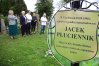 Skromna uroczystość upamiętniająca Jacka Płuciennika odbyła sie na cmentarzu w Gryźlinach w gminie Olsztynek