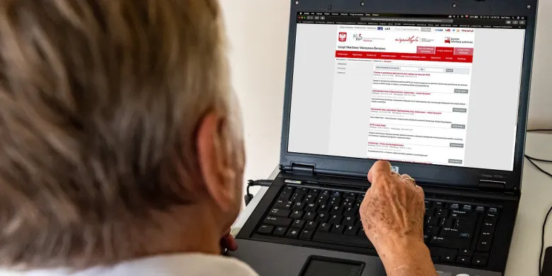 Polacy tropią nieprawidłowości podatkowe. Coraz więcej tzw. donosów trafia do jednostek KAS