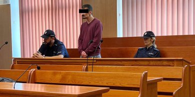 Artykuł: 43-letni Rustam A., Rosjanin oskarżony o brutalny napad na jubilera w Dobrym Mieście, stanął przed sądem [ZDJĘCIA, WIDEO]