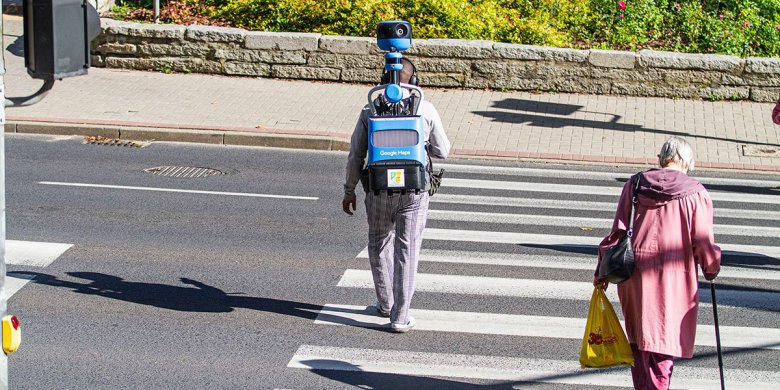 W Olsztynie pojawił się Trekker. Robi zdjęcia w miejscach, do których nie dotrze samochód
