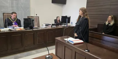 Opiekunka z olsztyńskiego żłobka przed sądem. Miała znęcać się nad dziećmi [ZDJĘCIA]