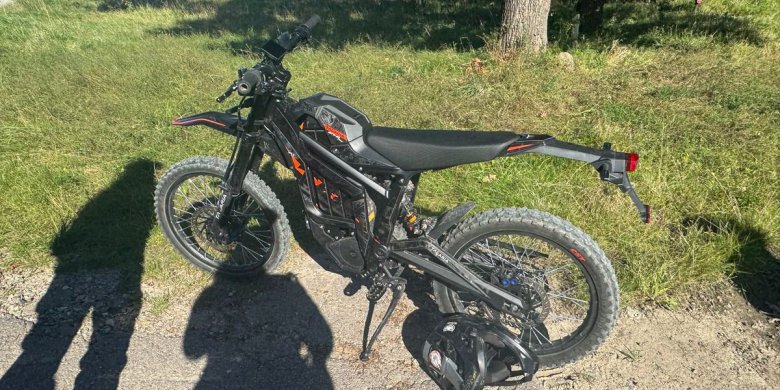 Motorowerem elektrycznym prosto do sądu rodzinnego. Kłopoty nastolatka w gminie Barczewo