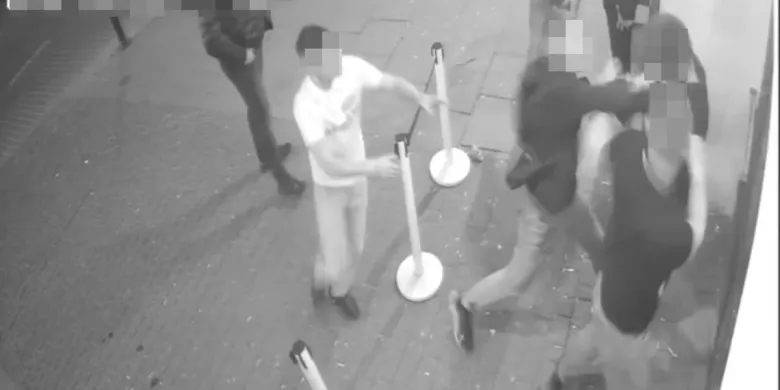 "Gangusy" z Olsztyna zrobiły Jakubowi S. "szkołę przetrwania". Twarda decyzja sądu