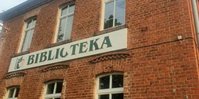 Dwa remonty bibliotek równocześnie. Jaroty i Pieczewo bez dostępu do książek? „Kto jest za to odpowiedzialny?” - pyta Czytelnik