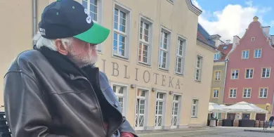Z wojska na ulicę. Historia 70-letniego pana Andrzeja dotknęła tysięcy serc. Olsztyńska fundacja ruszyła z pomocą [AKTUALIZACJA]