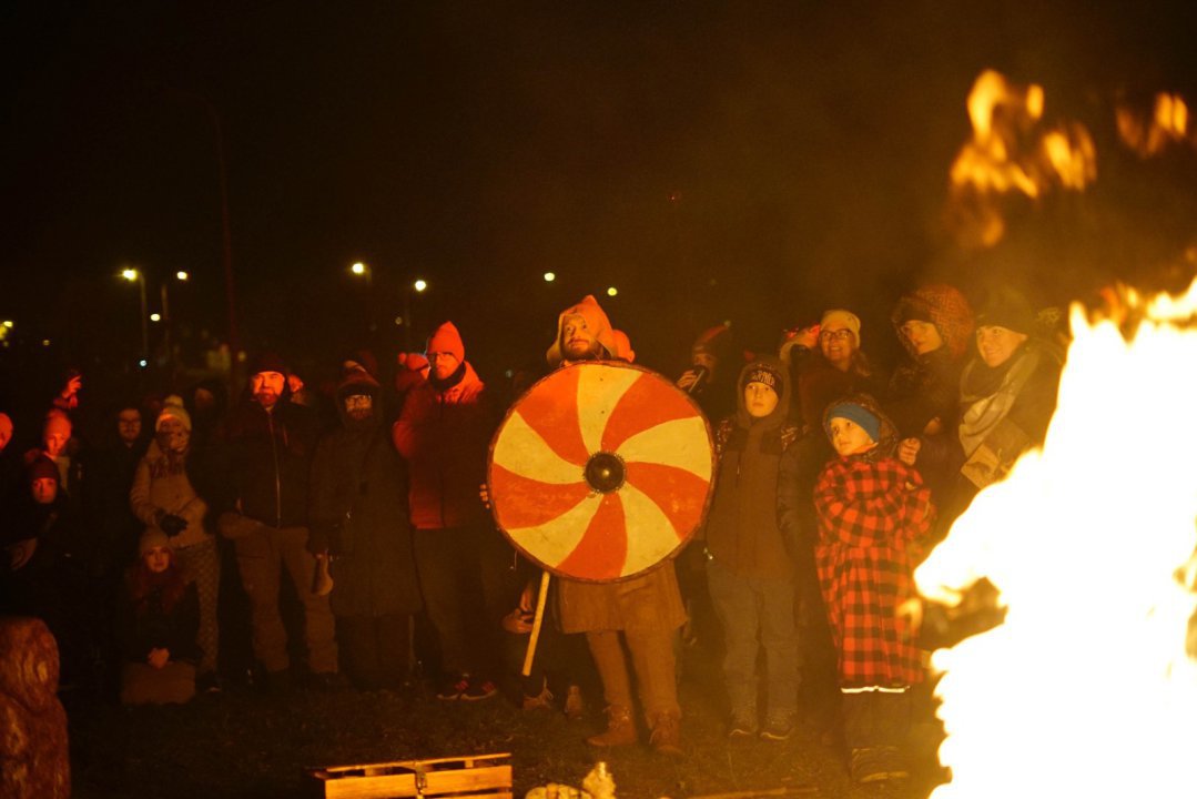 Światło ognia, dźwięki bębnów i serce dla dzieci. Druga edycja „Nocy Duchów” już niedługo [WIDEO]