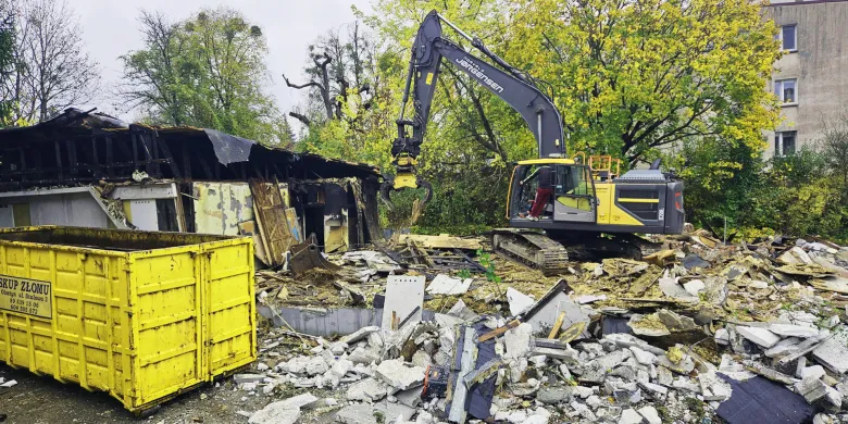 Olsztyn. Pustostan zniknął z powierzchni. Co powstanie "za torami"? [AKTUALIZACJA, ZDJĘCIA]