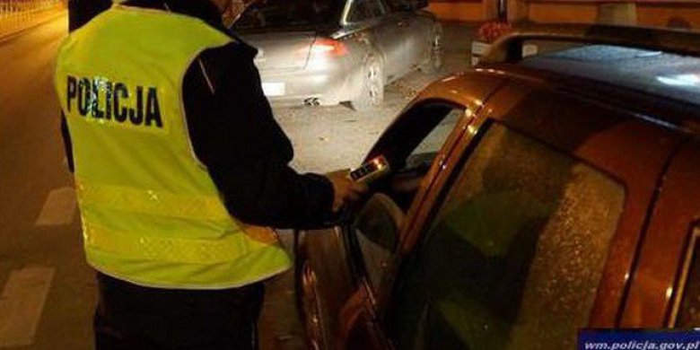 Olsztynek. Upojna noc za kółkiem. 35-latka w oplu zatrzymana po szalonej jeździe