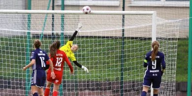 W spotkaniu dwóch drużyn ze strefy spadkowej lepsze Stomilanki [ZDJĘCIA]