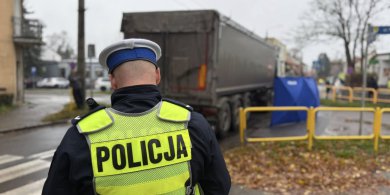 Artykuł: Morąg. 78-latka zginęła pod kołami ciężarówki