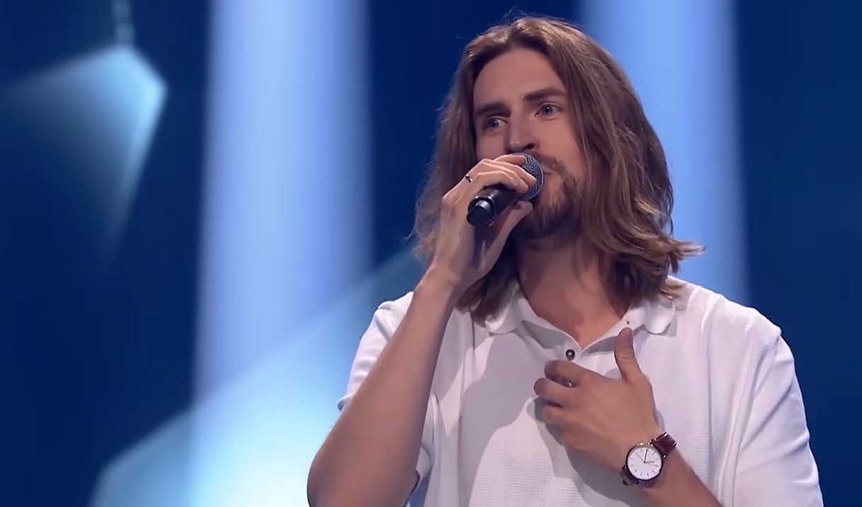 Wykładowca UWM, Łukasz Reks podbija scenę "The Voice Of Poland"! [WIDEO]