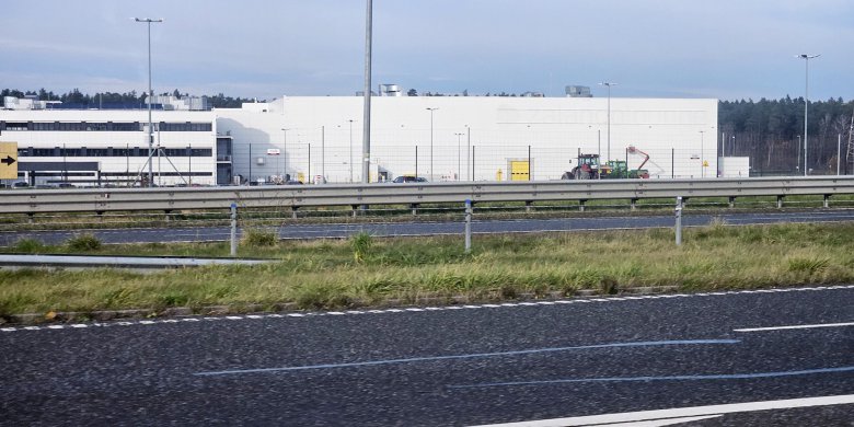 Logotyp Zalando Lounge zniknął z centrum w Ameryce k. Olsztynka. Znamy powód