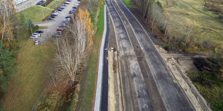 Prace na wyjeździe z Olsztyna postępują. Kiedy pojedziemy dwupasmówką? [ZDJĘCIA]