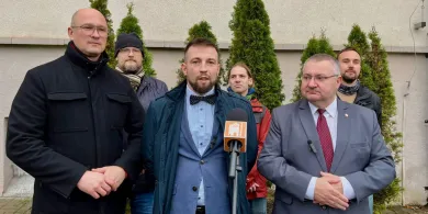 Spór o rządową strategię antysemityzmu. Konfederacja Korony Polskiej protestuje i apeluje do władz. „To skandaliczna sytuacja”