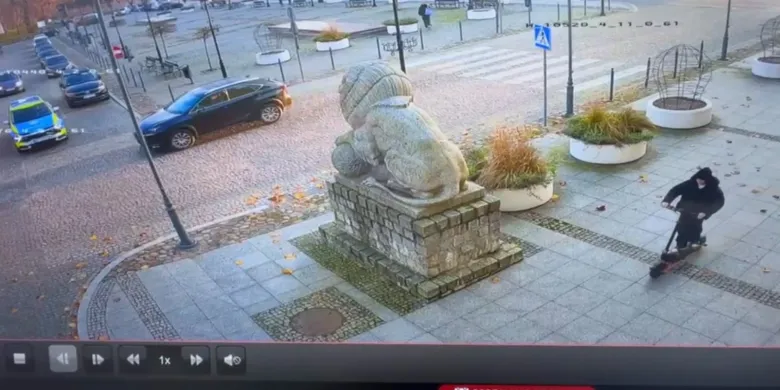 Olsztynek. Pogrom użytkowników "hulajnóg elektycznych". Będą sprawy w sądzie rodzinnym [WIDEO]