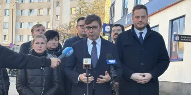 NFZ zbankrutował? Lokalni przedstawiciele PiS martwią się o ochronę zdrowia w Polsce