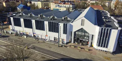 C.H. Manhattan z nową fasadą. To początek projektu [ZDJĘCIA]