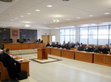 35 oskarżonych i ponad 200 zarzutów. W Olsztynie ruszył proces w sprawie oszustw metodą „na pracownika banku”